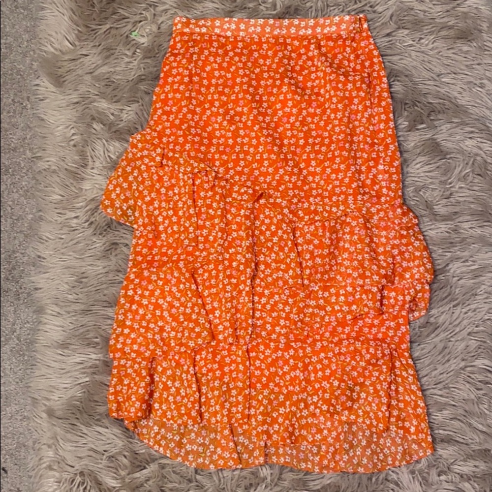 H&M Ruffled skirt